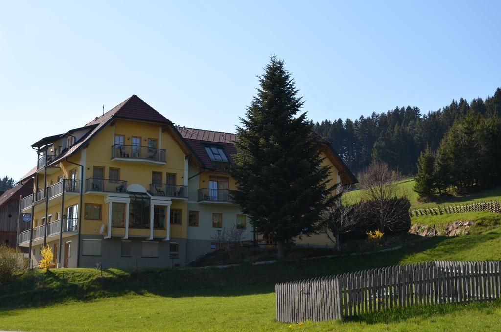 Wildwiesenhof Miesenbach  ภายนอก รูปภาพ